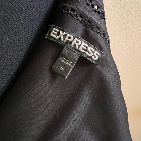 Express Black Textured Mini Dress - Picture 5 of 5